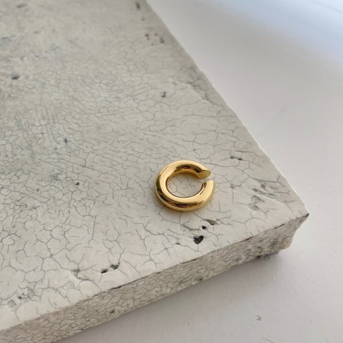 small c earcuff